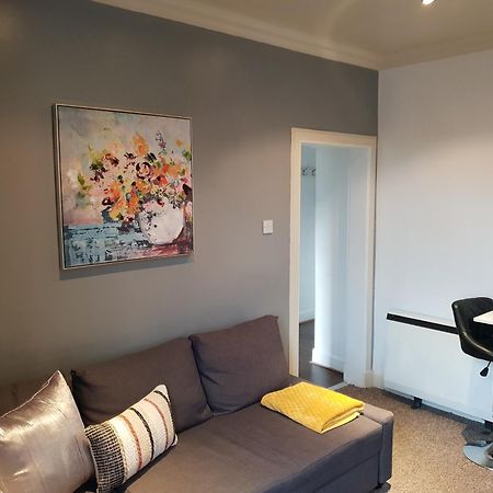 The Broughton Residence - Modern 1 Bed Flat - Walking Distance From City Centre Edimburgo Esterno foto