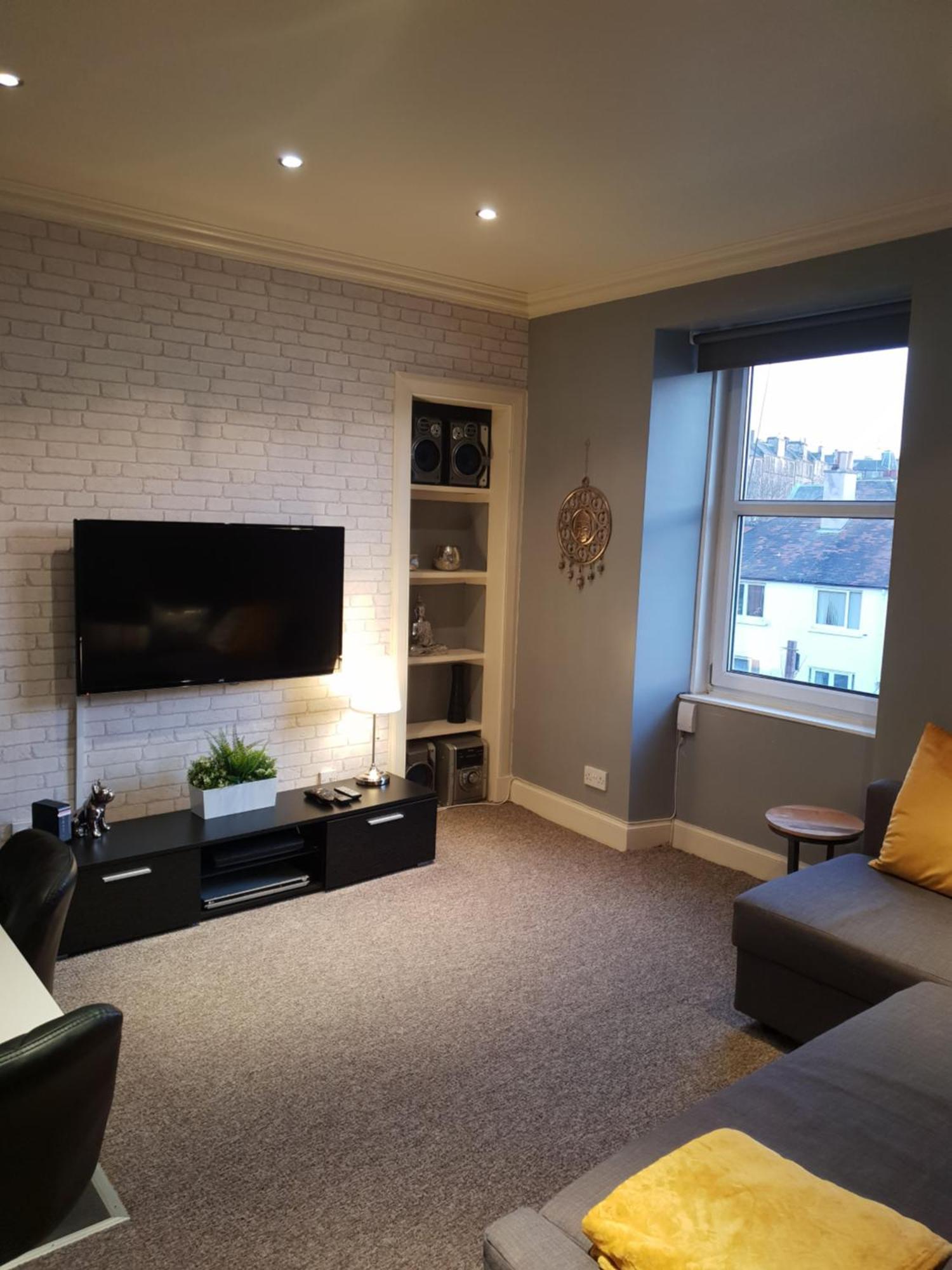 The Broughton Residence - Modern 1 Bed Flat - Walking Distance From City Centre Edimburgo Esterno foto