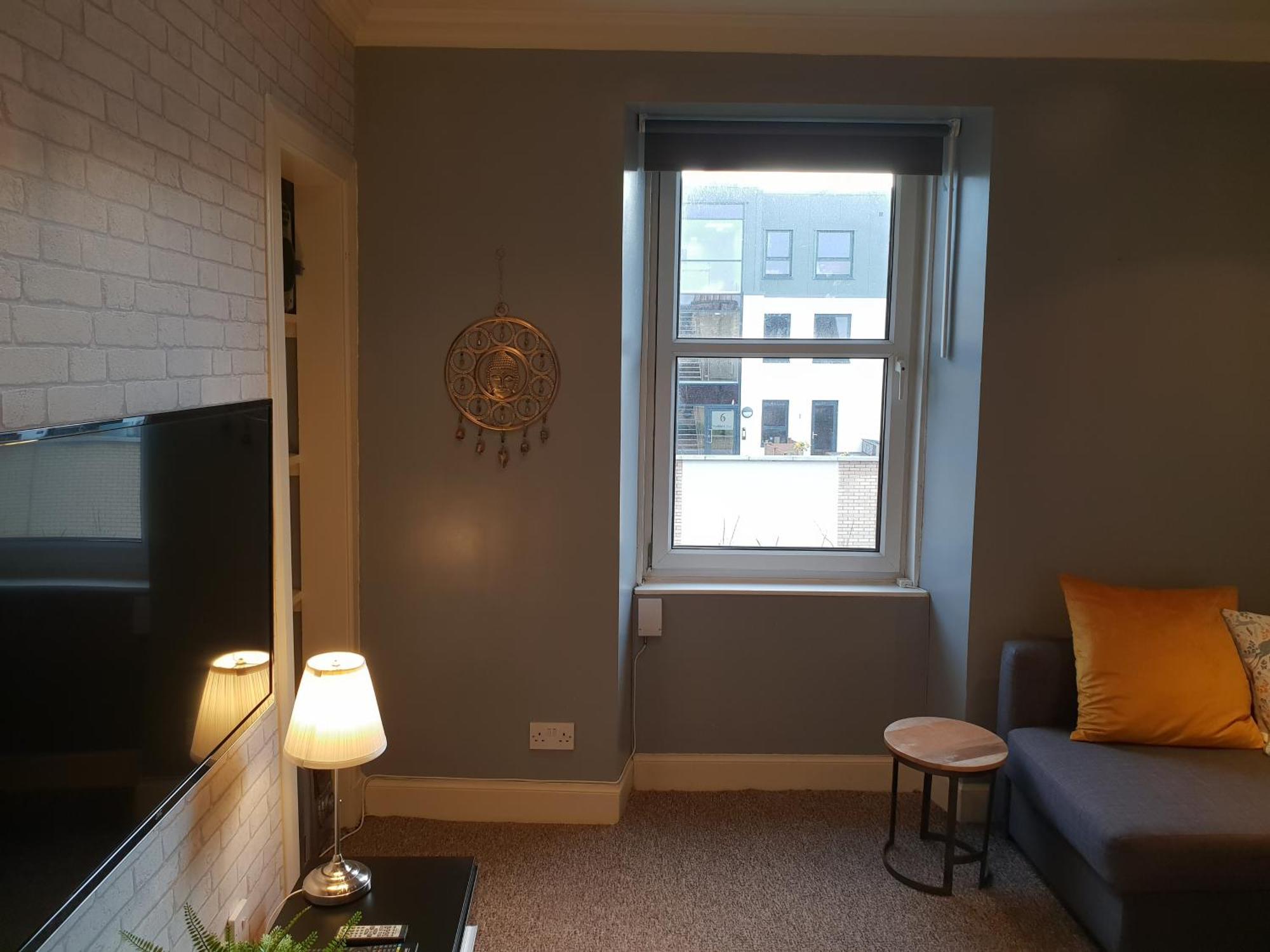 The Broughton Residence - Modern 1 Bed Flat - Walking Distance From City Centre Edimburgo Esterno foto